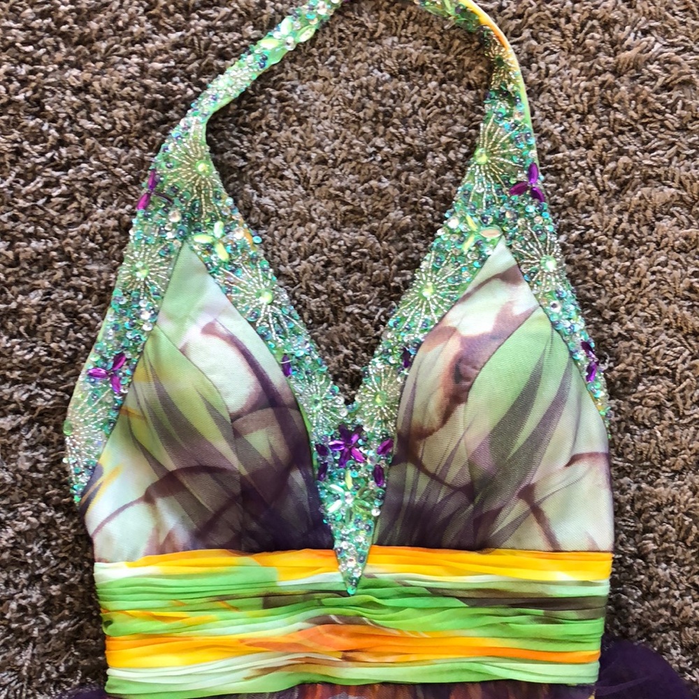 Cocktail Dress 💜💚 - Picture 3 of 3